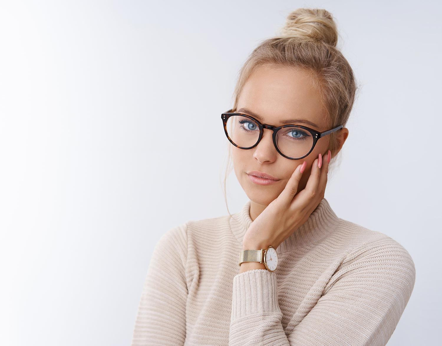 Finding the Perfect Pair: Where to Buy the Best Eyeglasses for Women