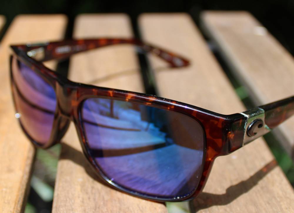 polarized vs mirrored sunglasses