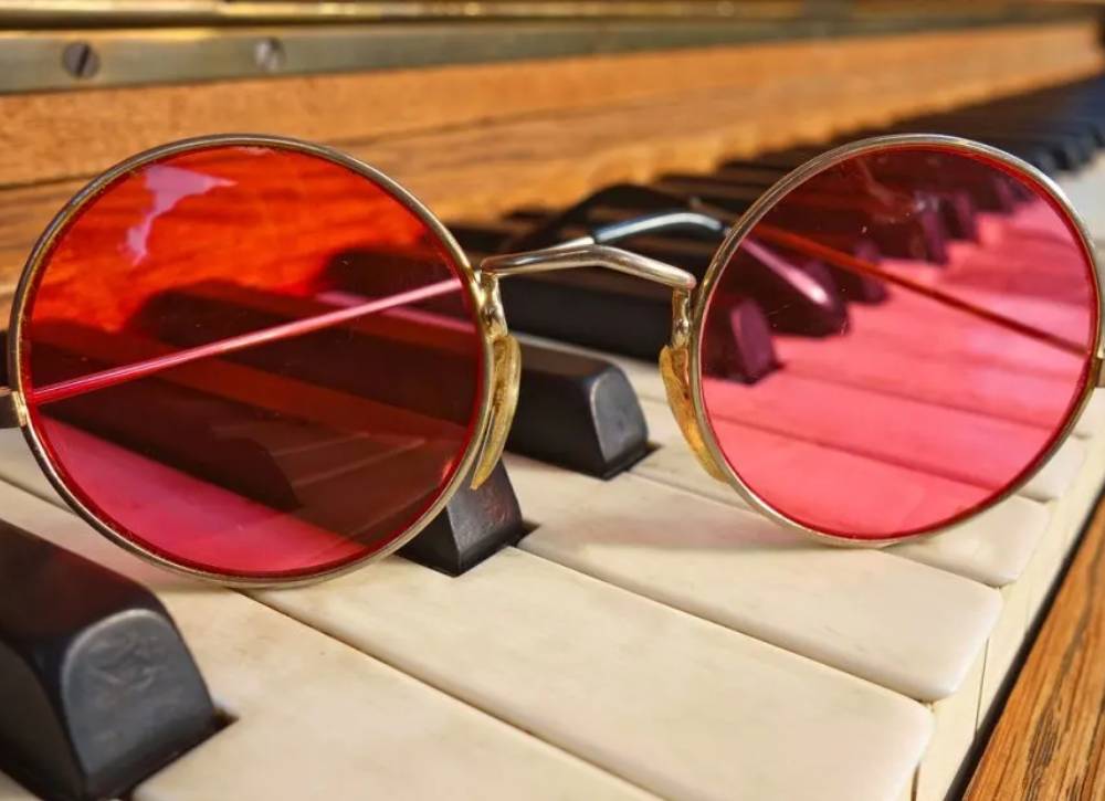 colored lens sunglasses