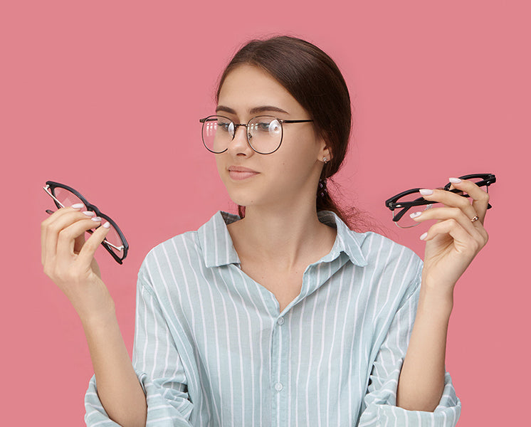 Do You Know the Difference Between  Bifocals  and Reading Glasses