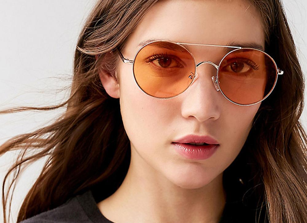 Are there any fashionable sunglasses for women?