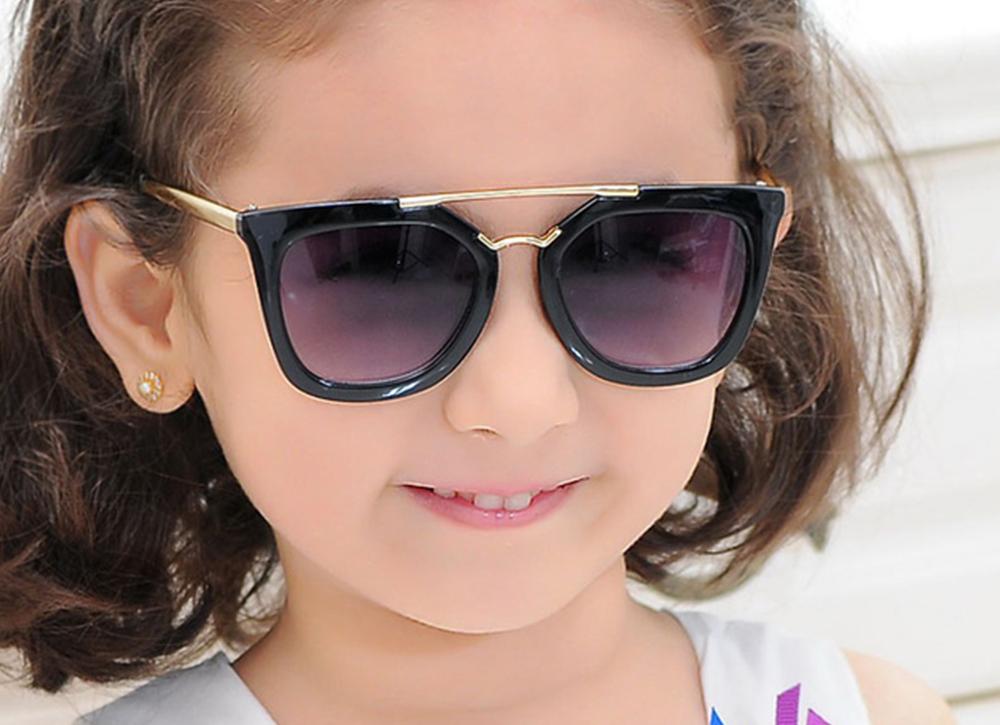 How do I buy a bulk quantity of sunglasses for kids from wholesale suppliers