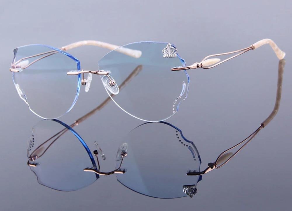 How do you like these rimless titanium glasses?