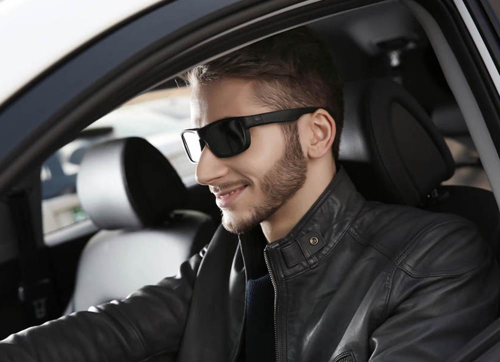Are Polarized glasses or Non-Polarized glasses Better for Driving?