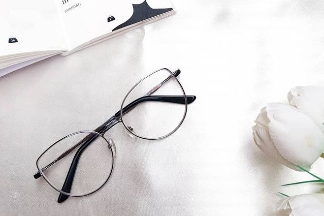 Should I Wear My Glasses While Using My Phone? | KOALAEYE OPTICAL