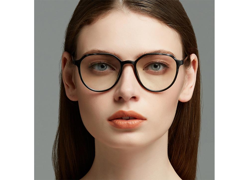 https://post.koalaeye.com/wp-content/uploads/2021/05/New-glasses-same-prescription-but-different-feel.-Should-there-be-an-adjustment-period-or-are-the-new-glasses-just-incorrect.jpg