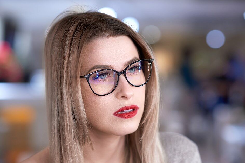 Are Smaller Glasses Better? | KOALAEYE OPTICAL