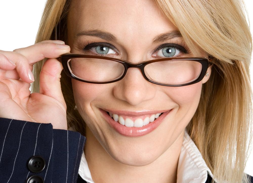 What are the ways to reduce the effects of myopia naturally