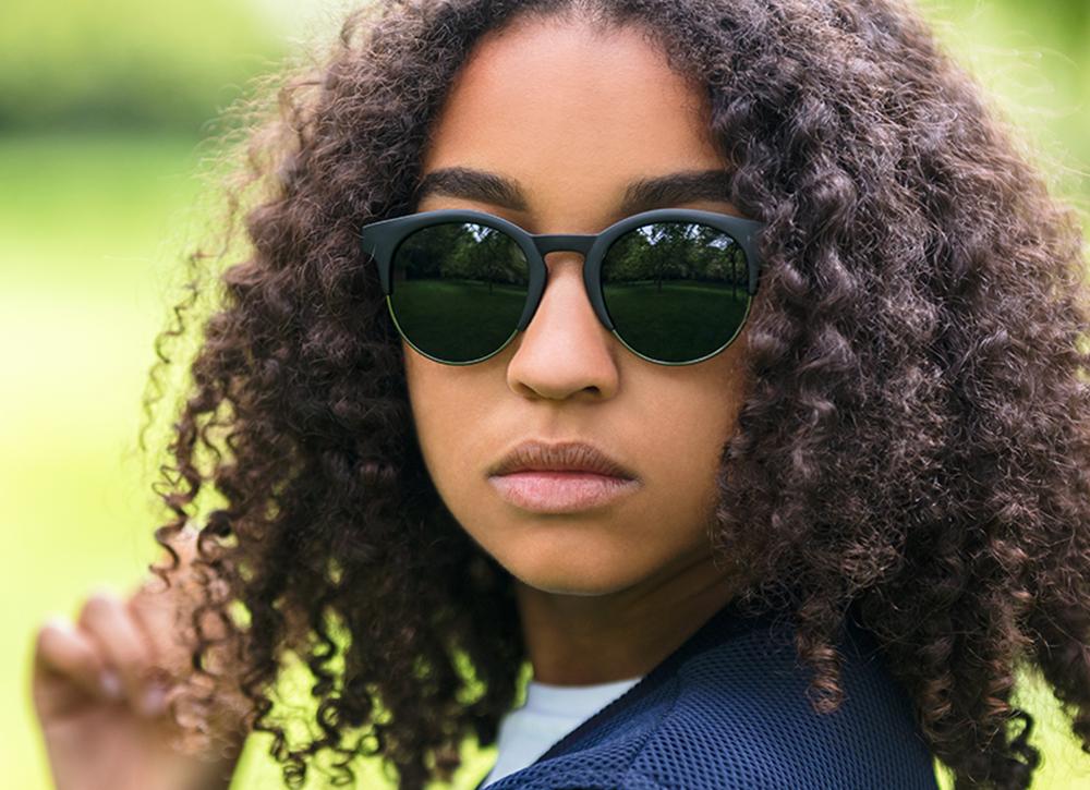 Why Do Teenagers Not Tend To Wear Sunglasses - KoalaEye